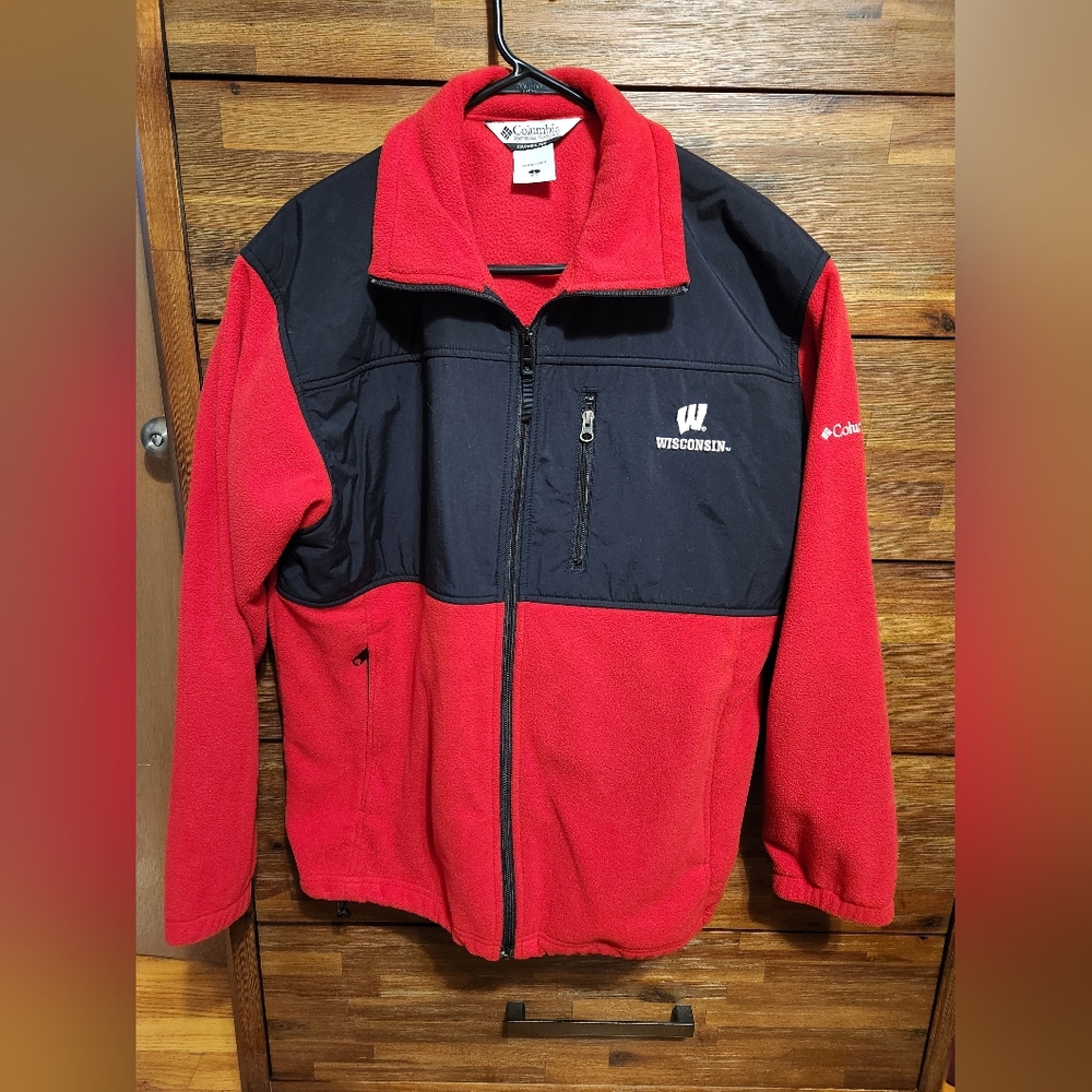 Wisconsin Badgers Columbia fleece jacket